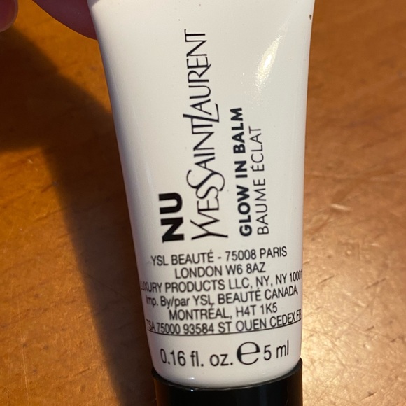 Yves Saint Laurent Nu Glow in Balm - Picture 4 of 11
